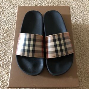 Burberry slides